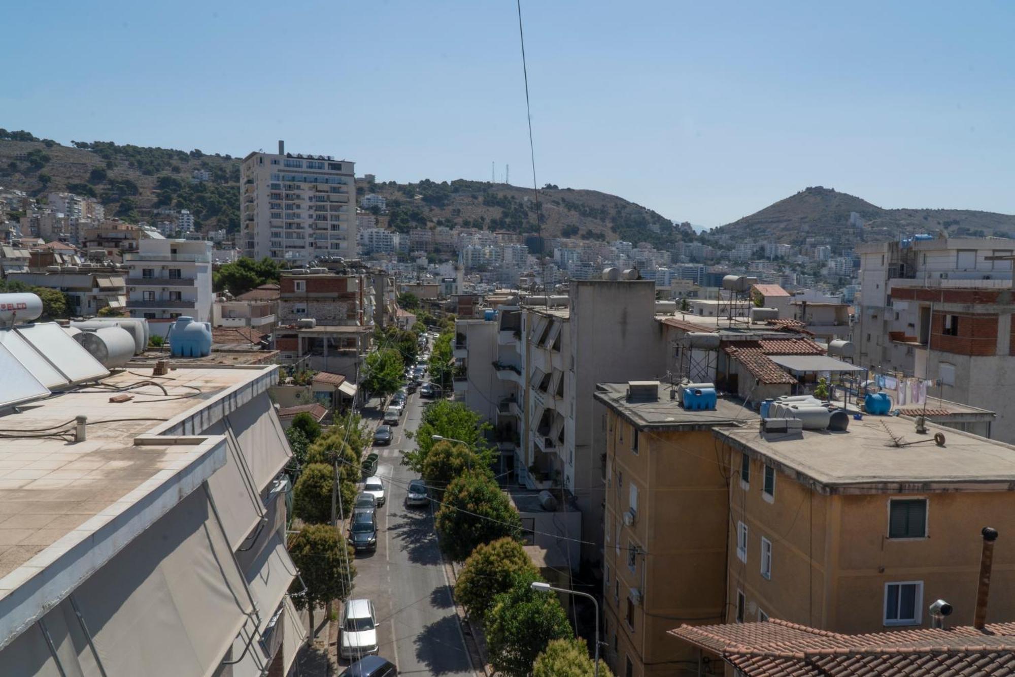 Center Sea View Sarandë