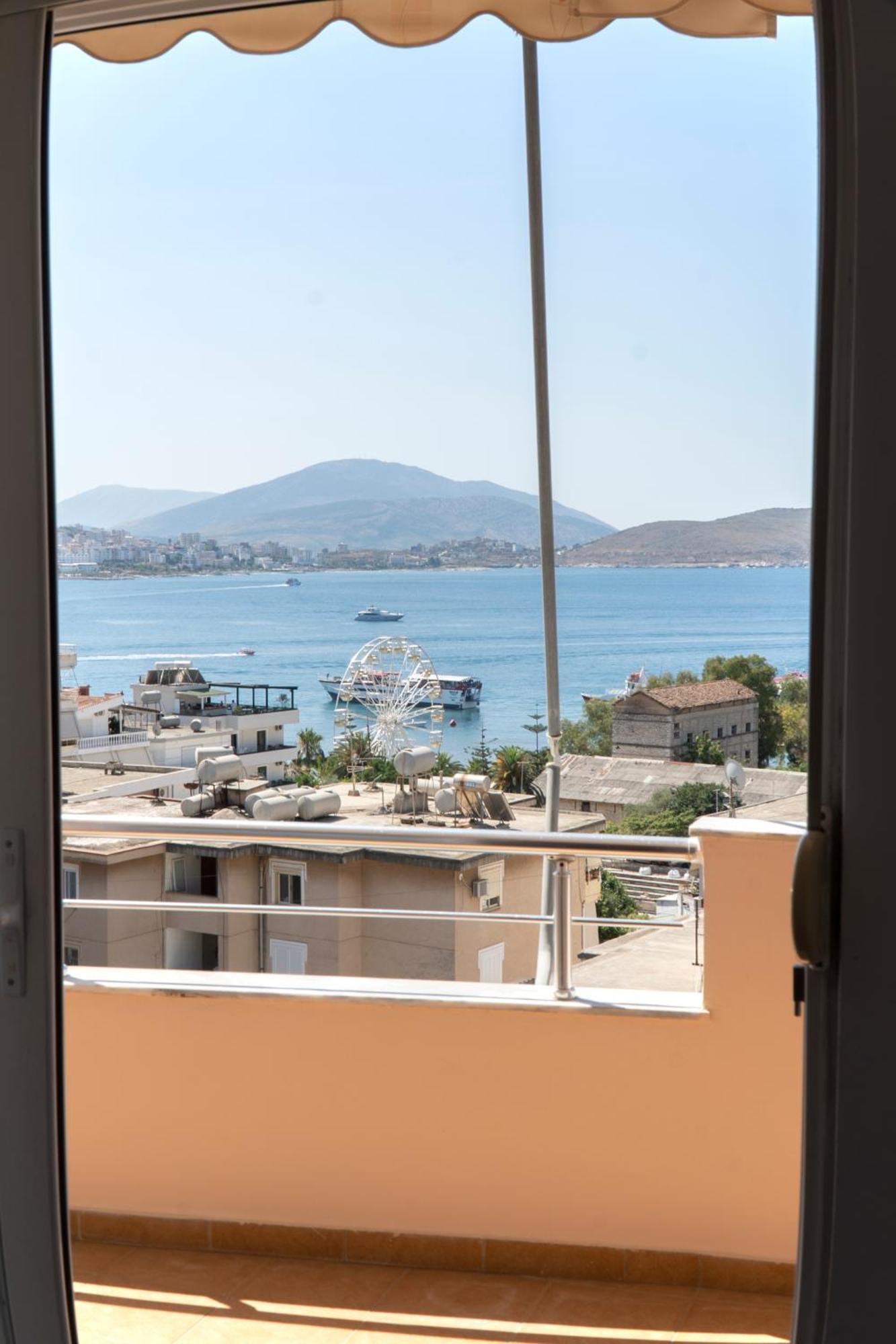 Center Sea View * Sarandë